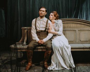 Накануне великого перелома: спектакль «Последнее лето» о мире, который вот-вот исчезнет.